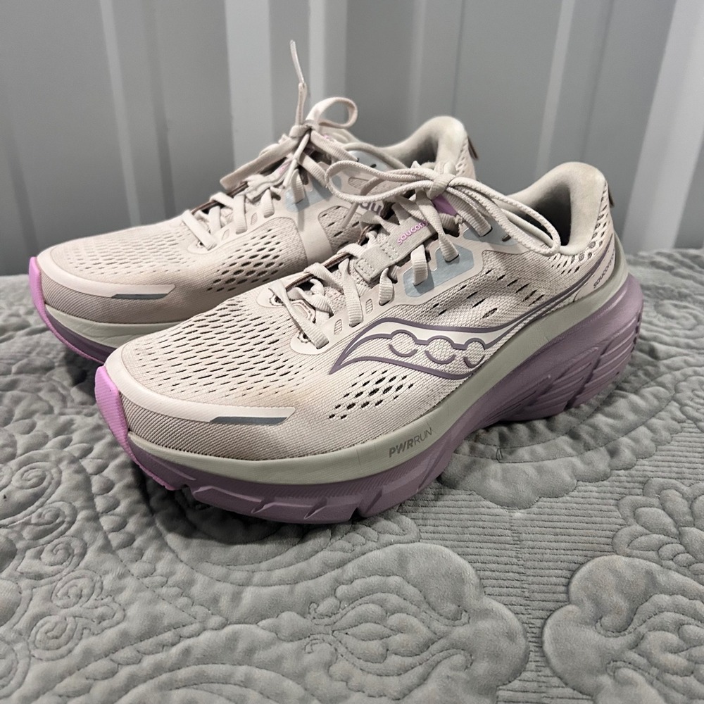 Saucony Guide 16 Womens Running Shoes Cream Lavender PWRRUN Stability Sneakers 9